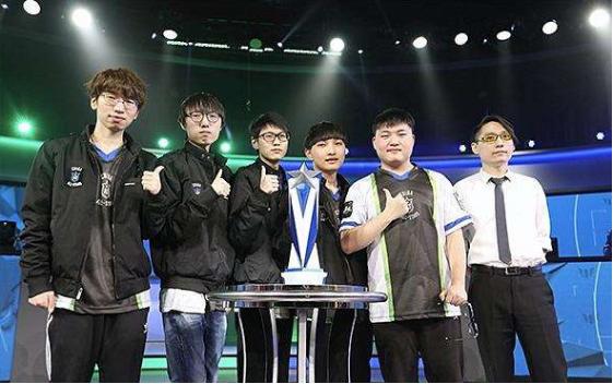 事发当时他 事发当时他