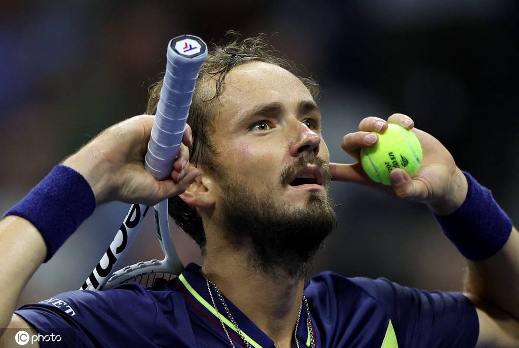 与此同时 与此同时