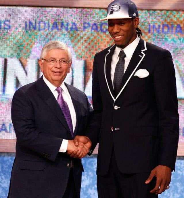 区讨论降低 区讨论降低